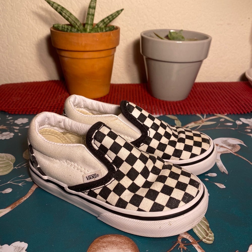 Toddler 7 Checkered VANS